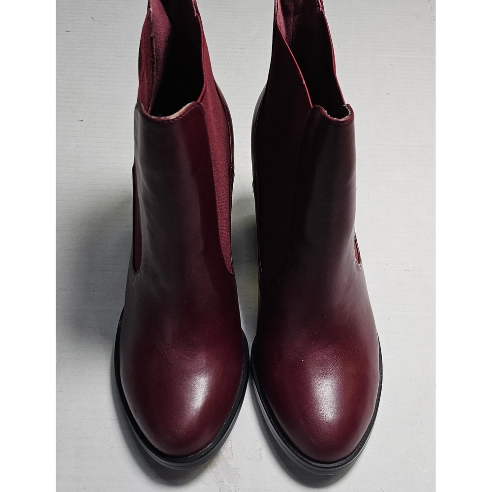 Isaac Mizrahi Live Mary Leather Chelsea Booties Mulberry Wine A271995 Women 9M